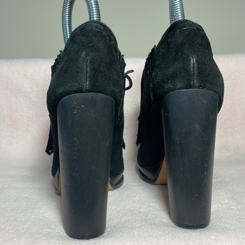 NWT Charles David Black Suede Tassel Fringe Block Heel Pumps Size 7 - Picture 5 of 12